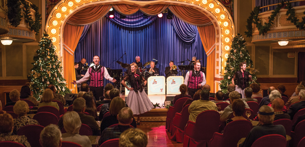 American Queen Steamboat_Show