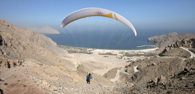 Paragliding, Oman
