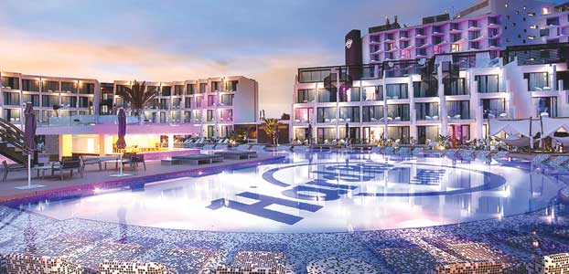 Hard Rock Ibiza, Splash Pool Night