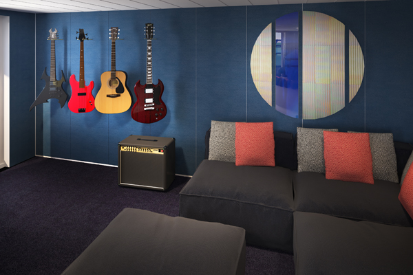 massive-suite-music-room